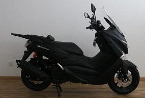 Скутер Vento MAX RS - 200cc (replica Yamaha TMAX) Скутер Vento MAX RS - 200cc (replica Yamaha TMAX)